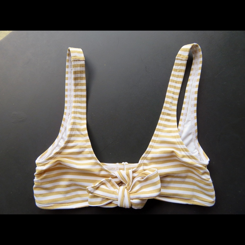 New Scoop neck Swim Bikini Top wireless Yellow bow